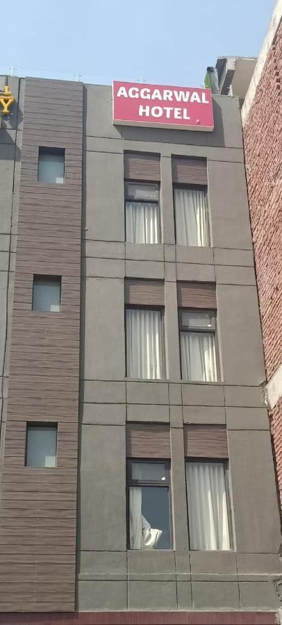 Hotel S C Residency Zirakpur Buitenkant foto