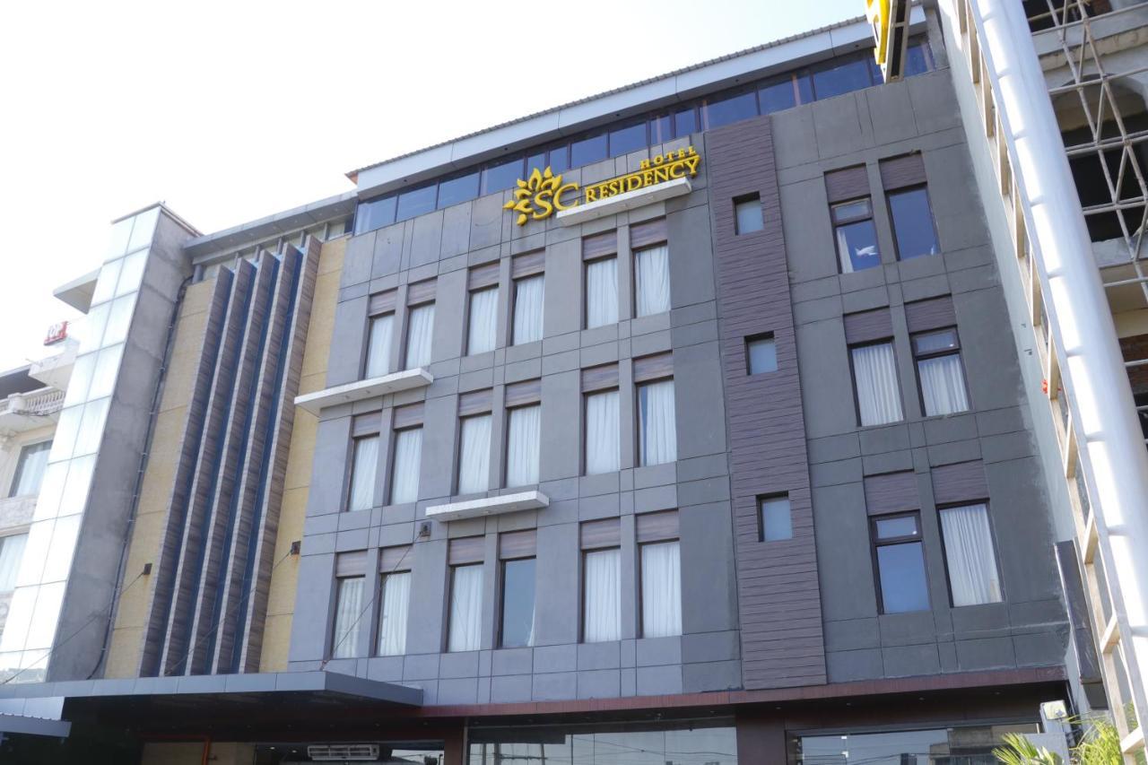 Hotel S C Residency Zirakpur Buitenkant foto
